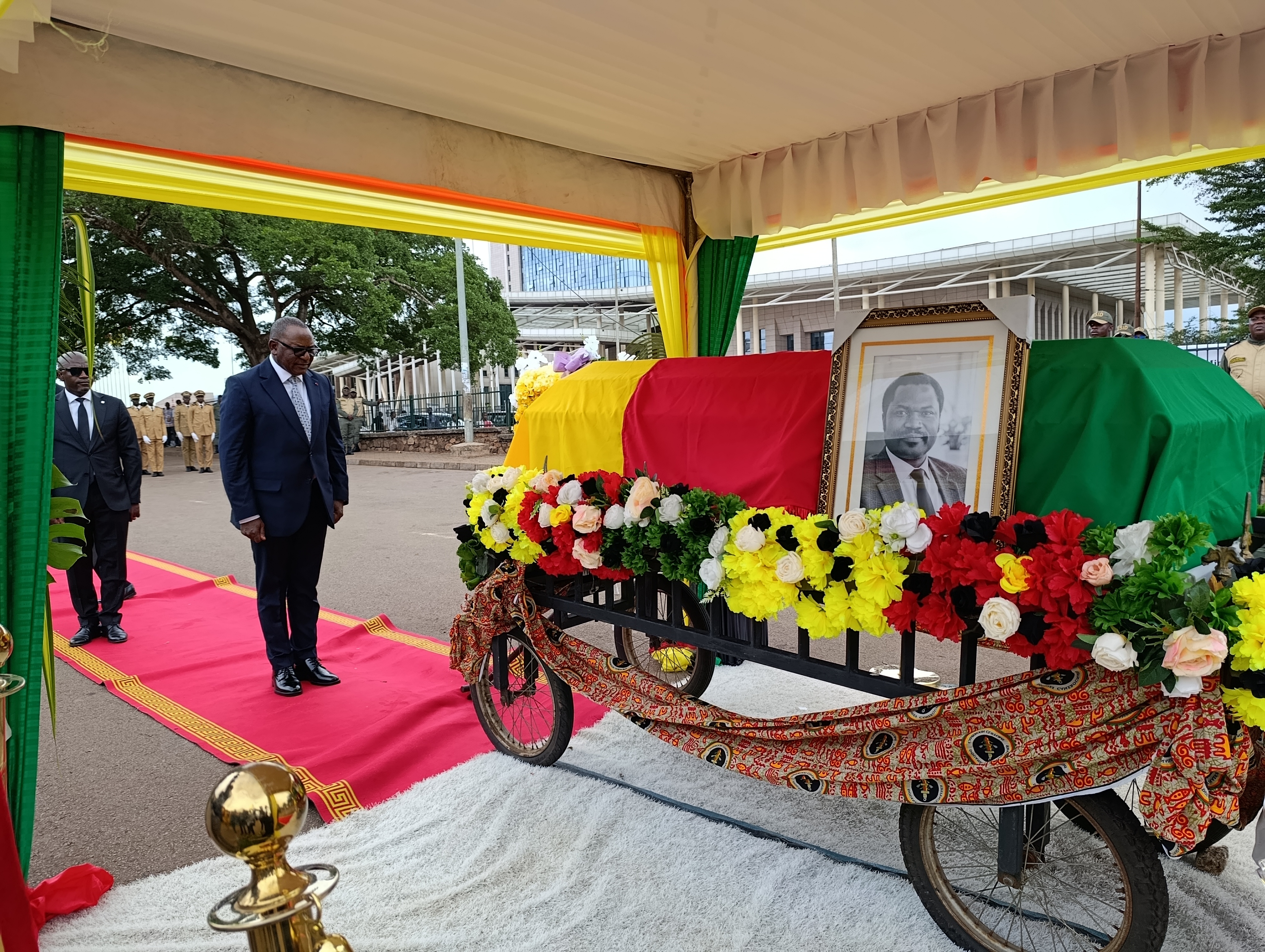 Yaounde: Customs pays homage to deceased former DG