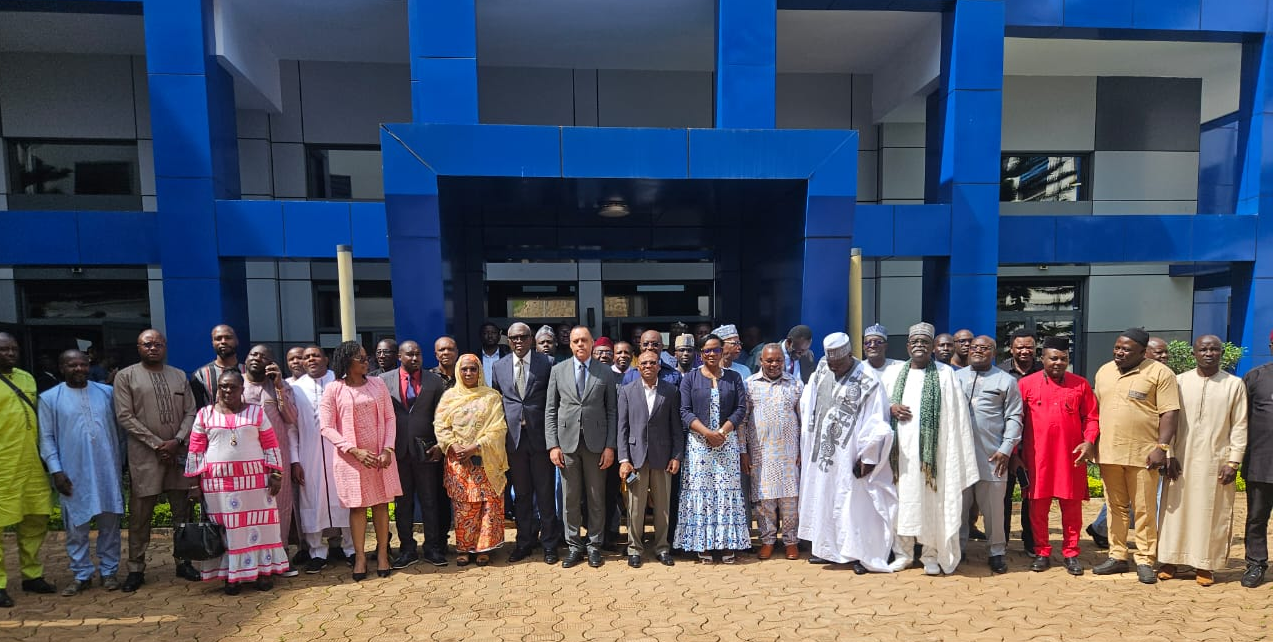 FEICOM training council staff on climate window implementation