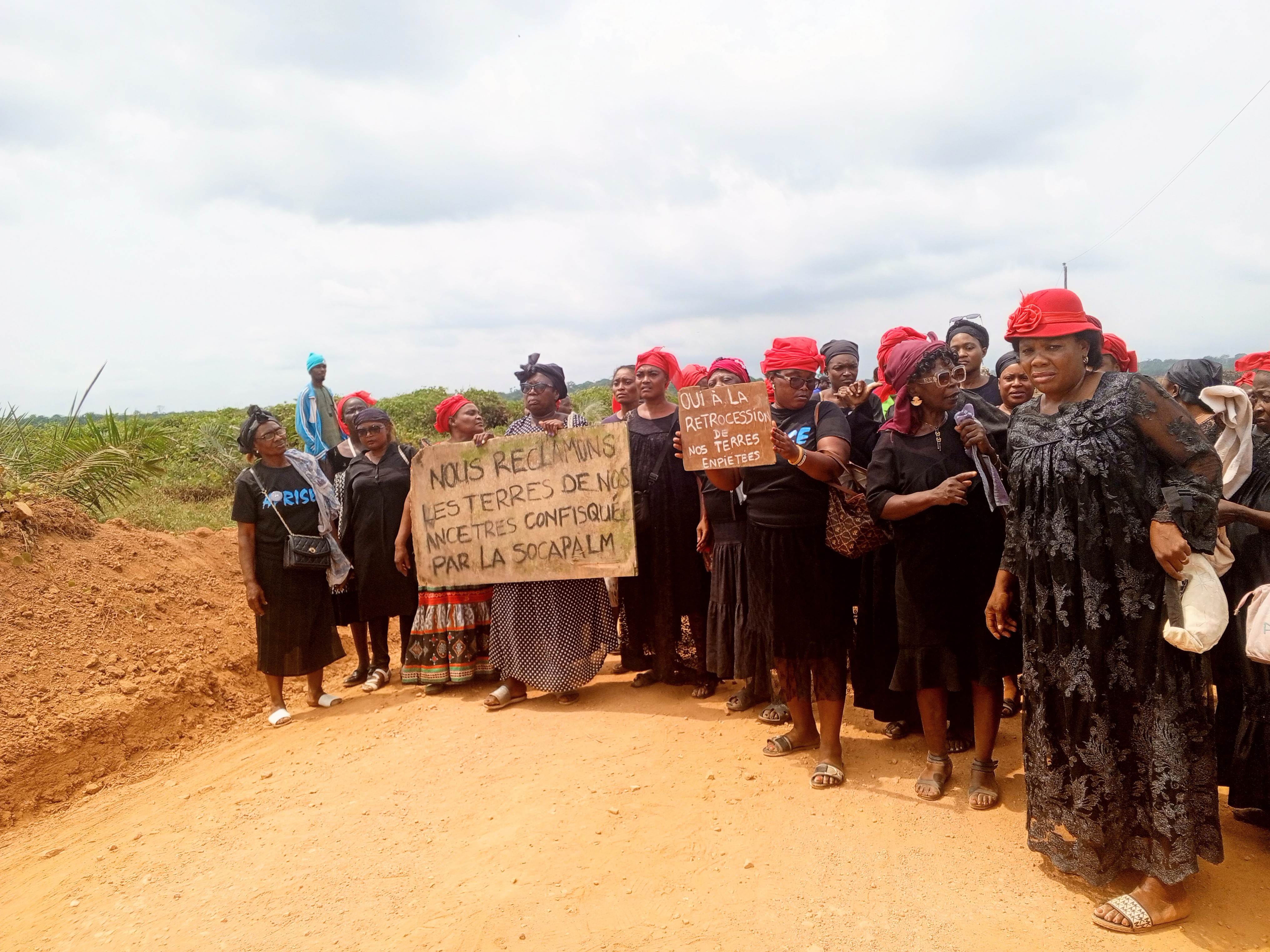 As hunger, desperation lingers: Women p...