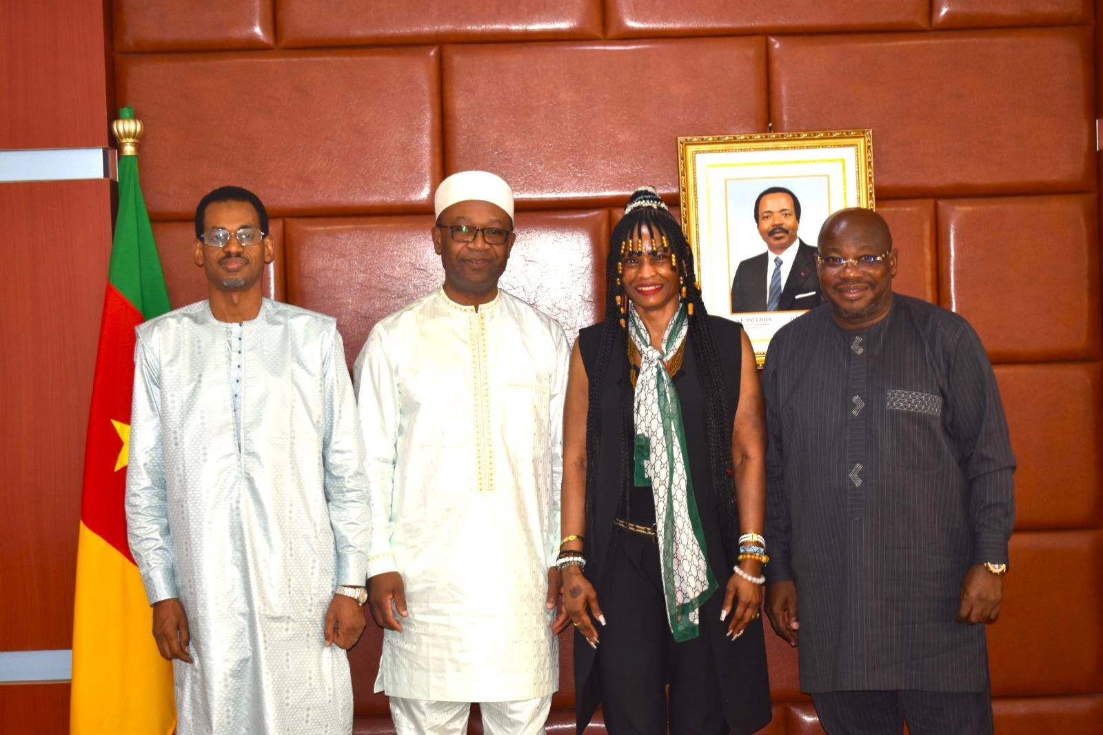SMEs minister, industrial manufacturer, unite to boost small businesses